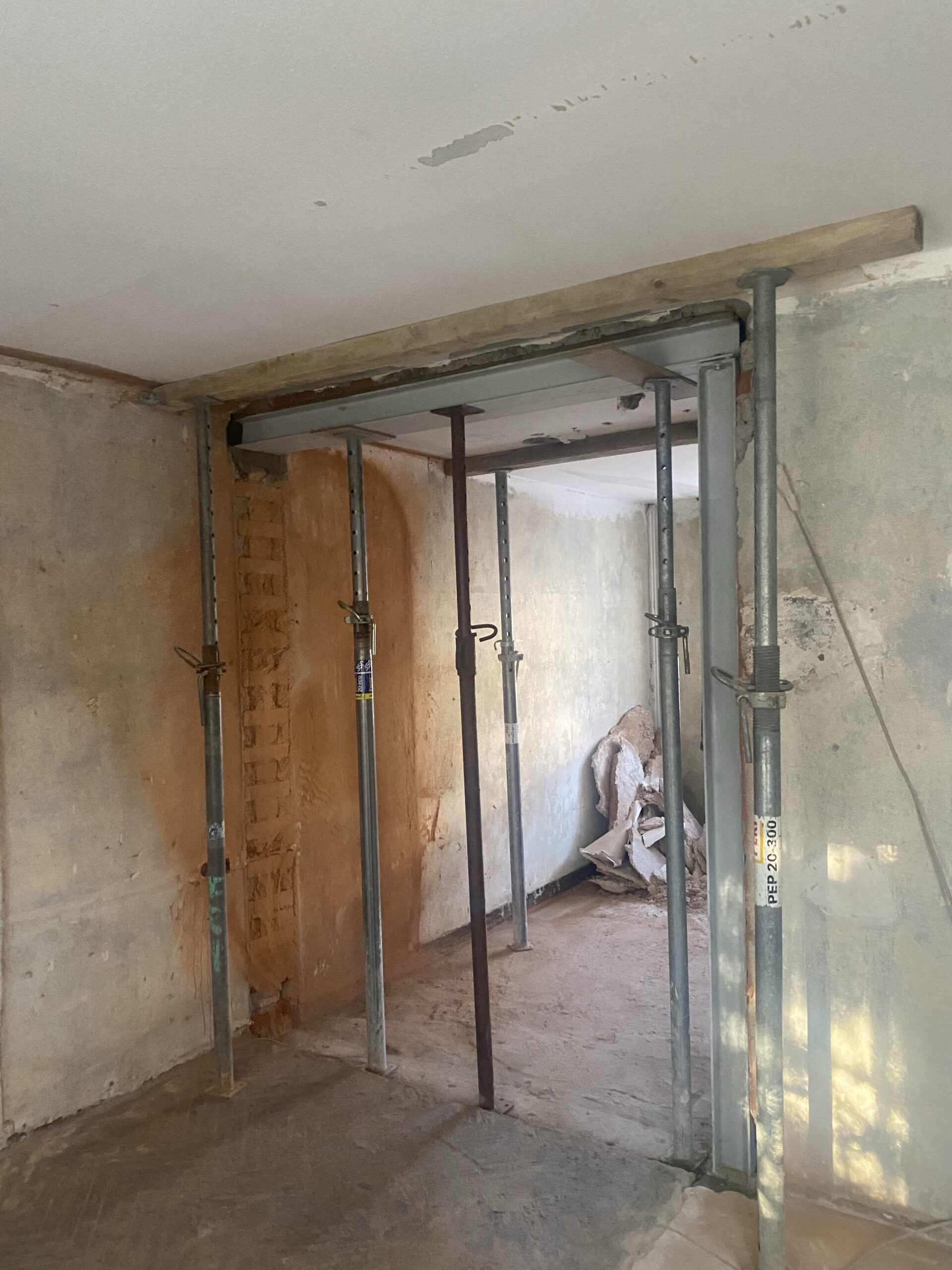 Wanddurchbruch in Düsseldorf